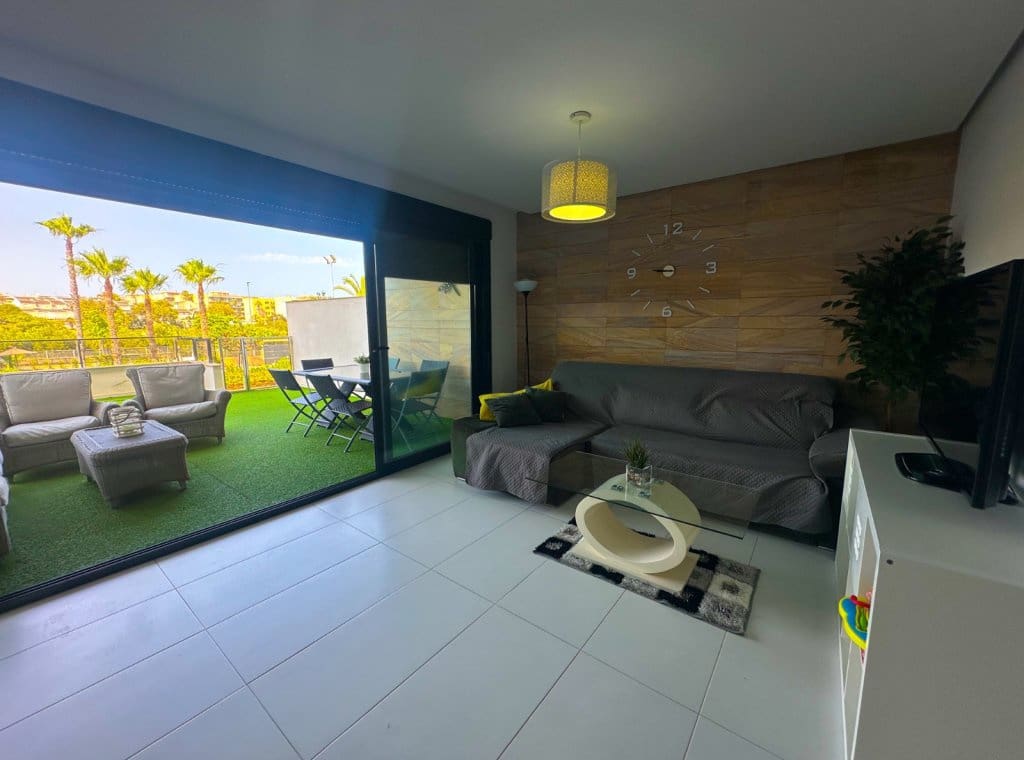 2 soveværelse Lejlighed til leje i Pilar de la Horadada med swimmingpool garage - € 1.000 (Ref: 9068387)