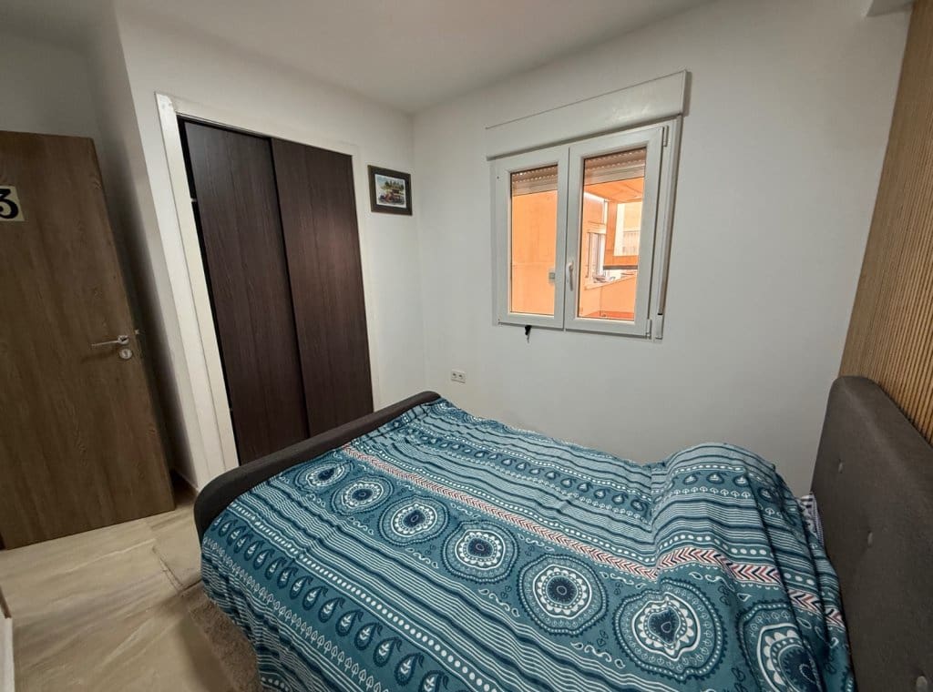 4 soveværelse Lejlighed til leje i Torrevieja - € 1.500 (Ref: 9068388)
