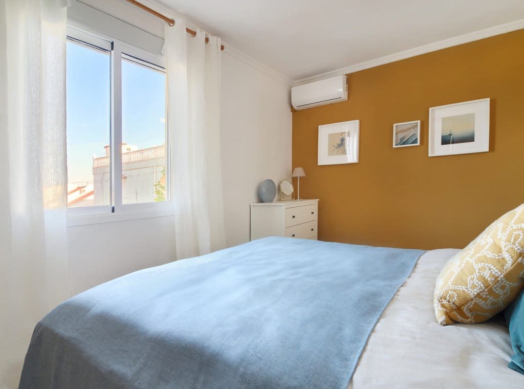 5 soverom Villa til leie i Torrevieja med svømmebasseng - € 1 800 (Ref: 9072979)