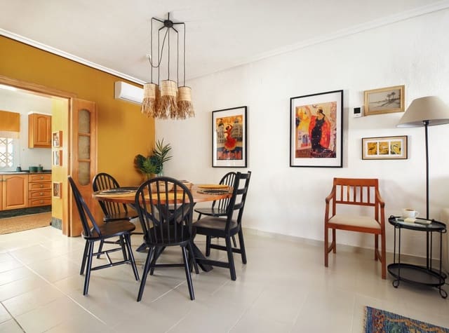 5 soverom Villa til leie i Nueva Torrevieja, Torrevieja med svømmebasseng - € 1 800 (Ref: 9072979)