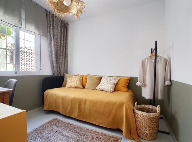 5 soverom Villa til leie i Nueva Torrevieja, Torrevieja med svømmebasseng - € 1 800 (Ref: 9072979)