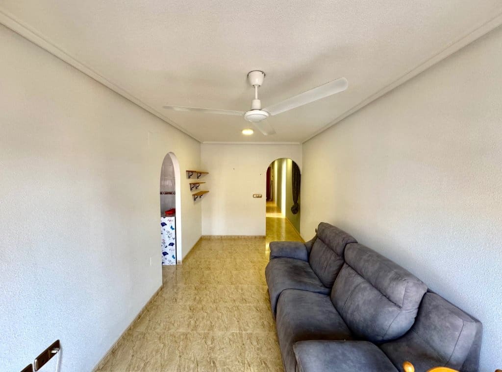 2 bedroom Flat for rent in Los Montesinos - € 650 (Ref: 9072982)