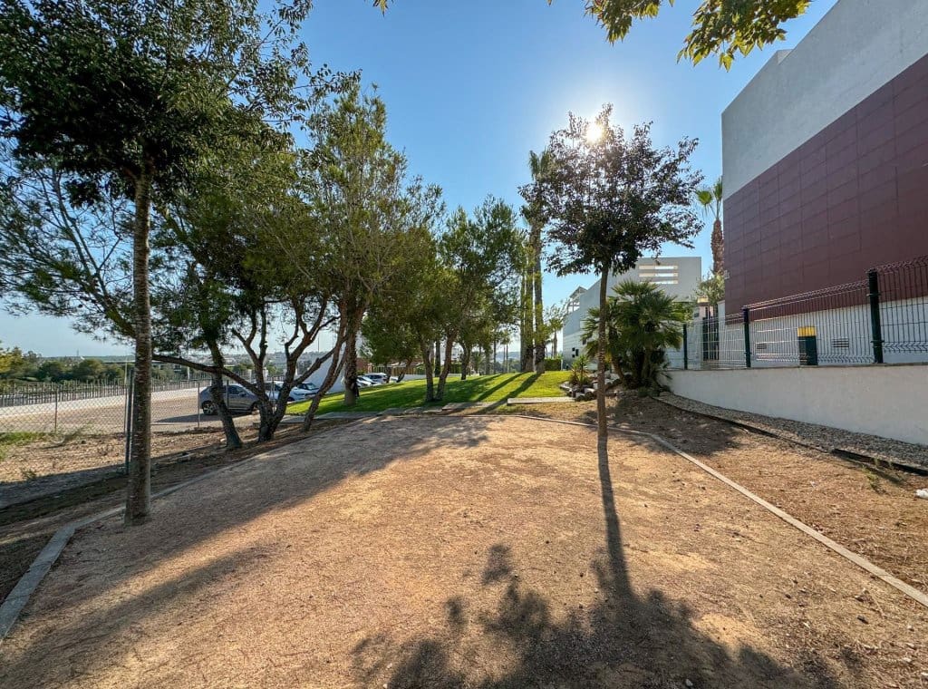 3 soverom Hus til leie i Algorfa med svømmebasseng - € 900 (Ref: 9094845)