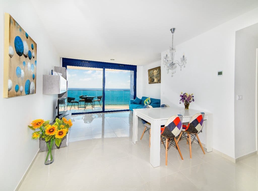 2 soverom Leilighet til leie i Orihuela Costa med svømmebasseng garasje - € 1 800 (Ref: 9097811)