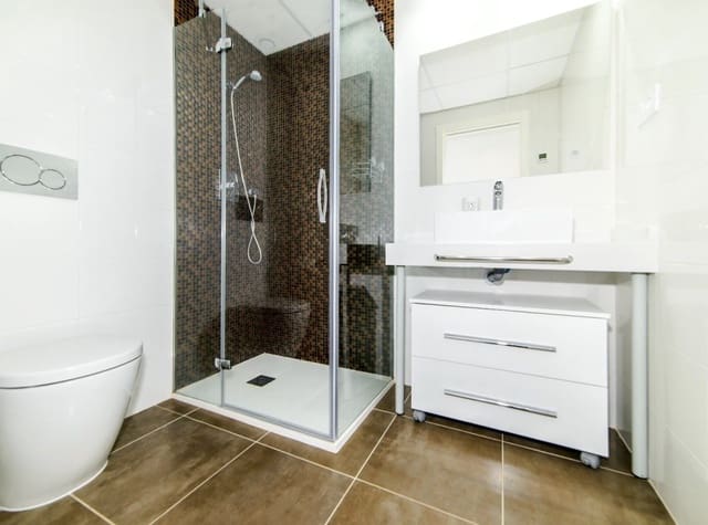 2 Zimmer Apartment zu vermieten in Punta Prima, Orihuela mit Pool Garage - 1.800 € (Ref: 9097811)