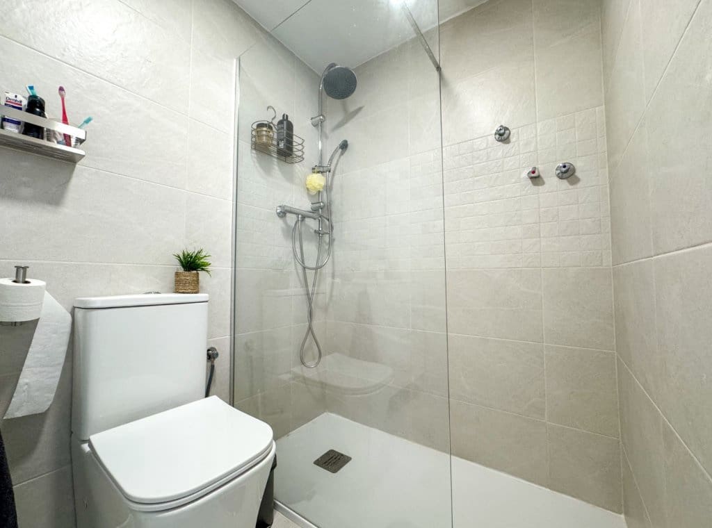 1 makuuhuone Omakotitalo vuokrattavana paikassa Torrevieja mukana uima-altaan - 680 € (Ref: 9106213)