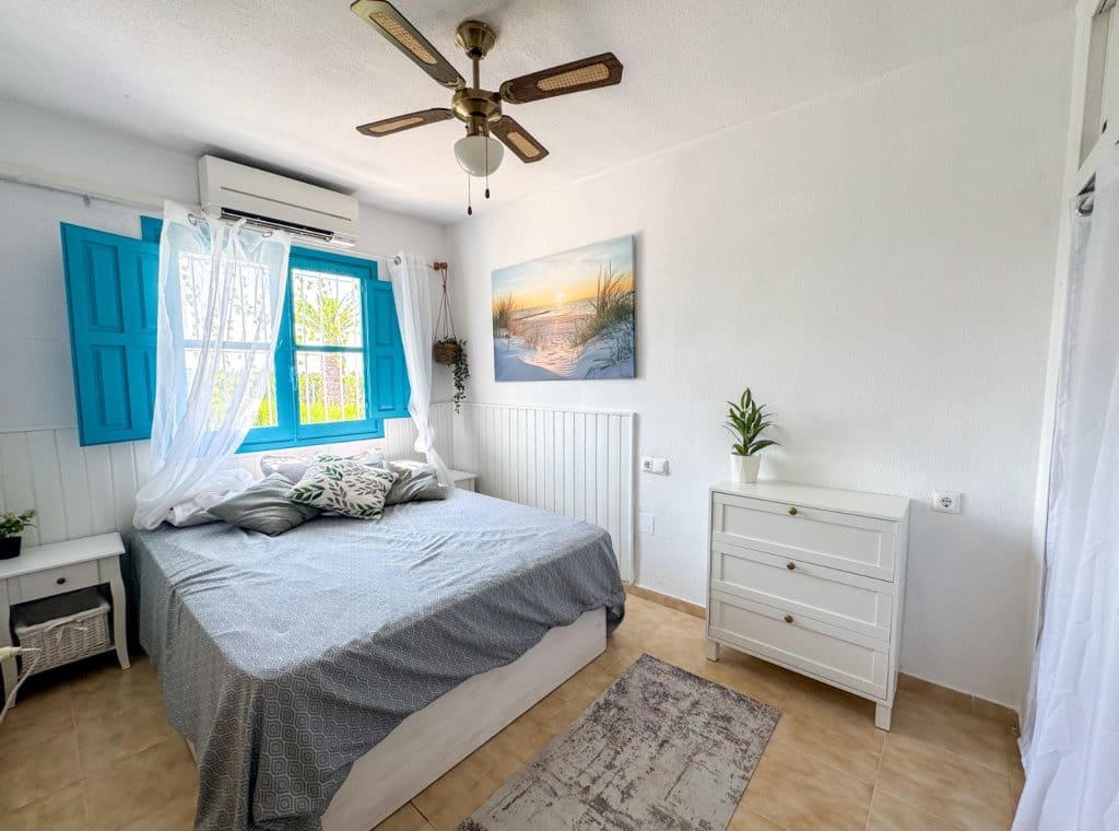 1 makuuhuone Omakotitalo vuokrattavana paikassa Torrevieja mukana uima-altaan - 680 € (Ref: 9106213)