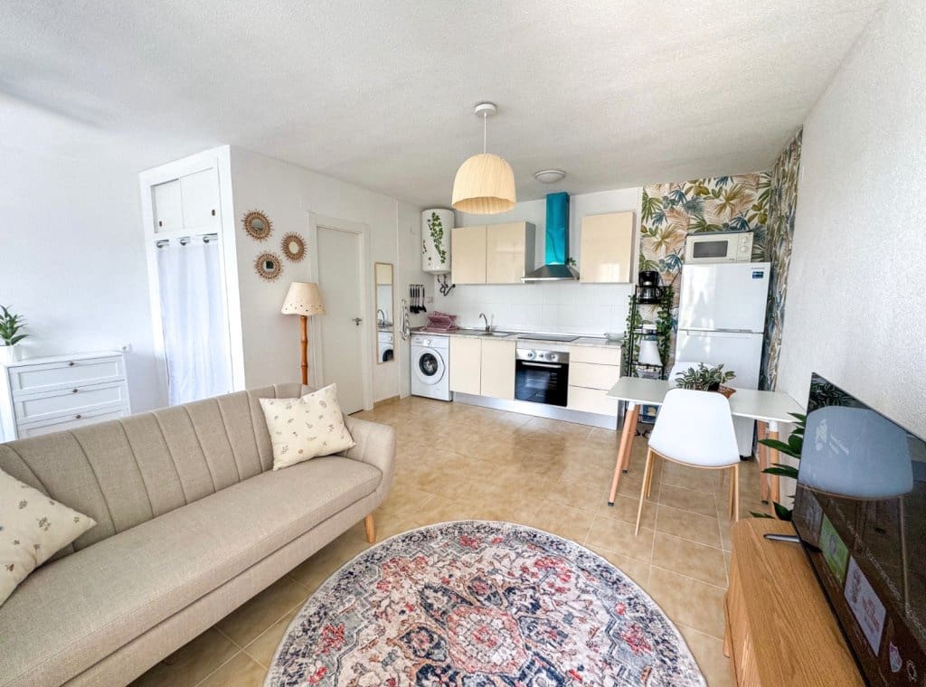 1 makuuhuone Omakotitalo vuokrattavana paikassa Torrevieja mukana uima-altaan - 680 € (Ref: 9106213)