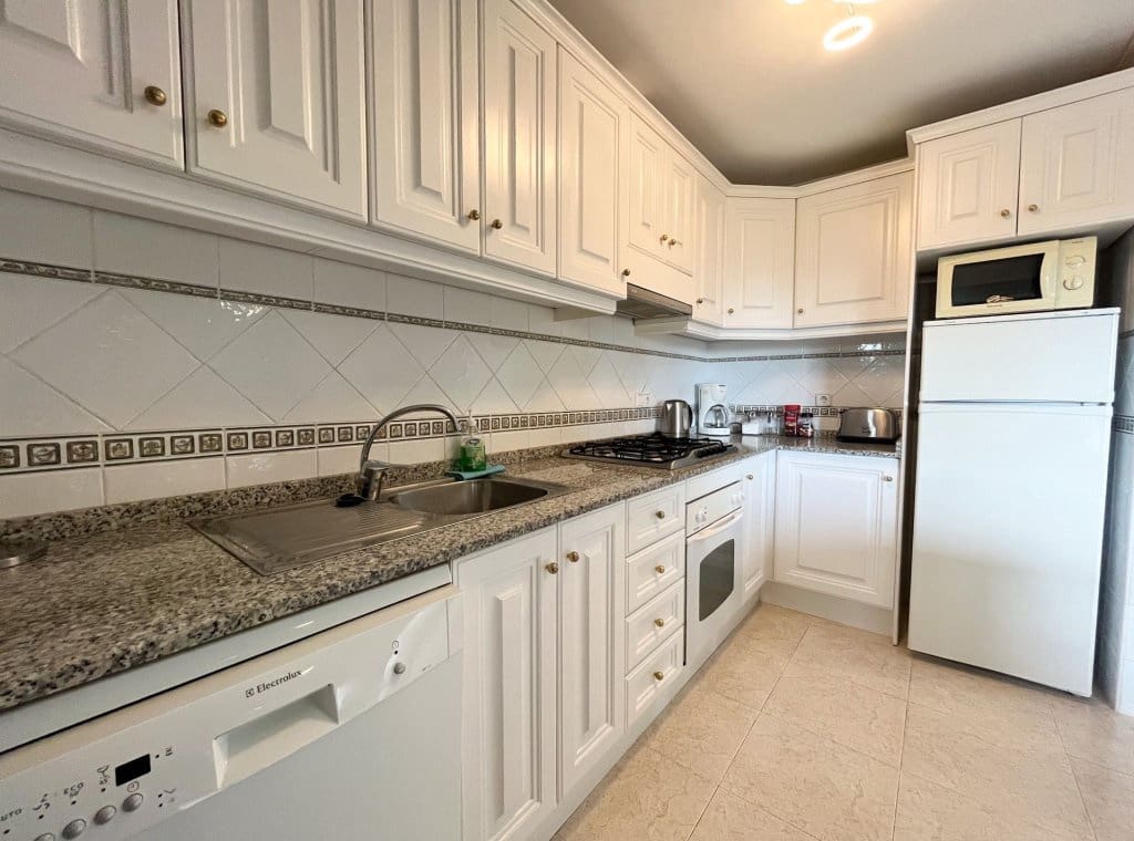 2 soverom Leilighet til leie i Orihuela med svømmebasseng - € 900 (Ref: 9108309)