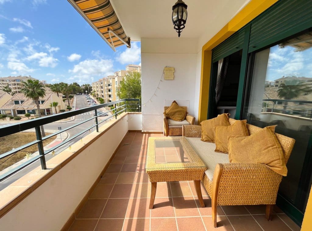 2 soverom Leilighet til leie i Orihuela med svømmebasseng - € 900 (Ref: 9108309)