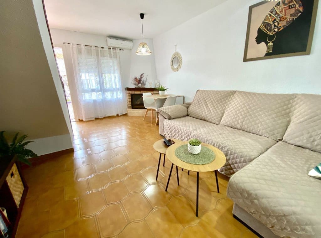 2 quarto Casa em Banda para arrendar em Orihuela - 850 € (Ref: 9115636)
