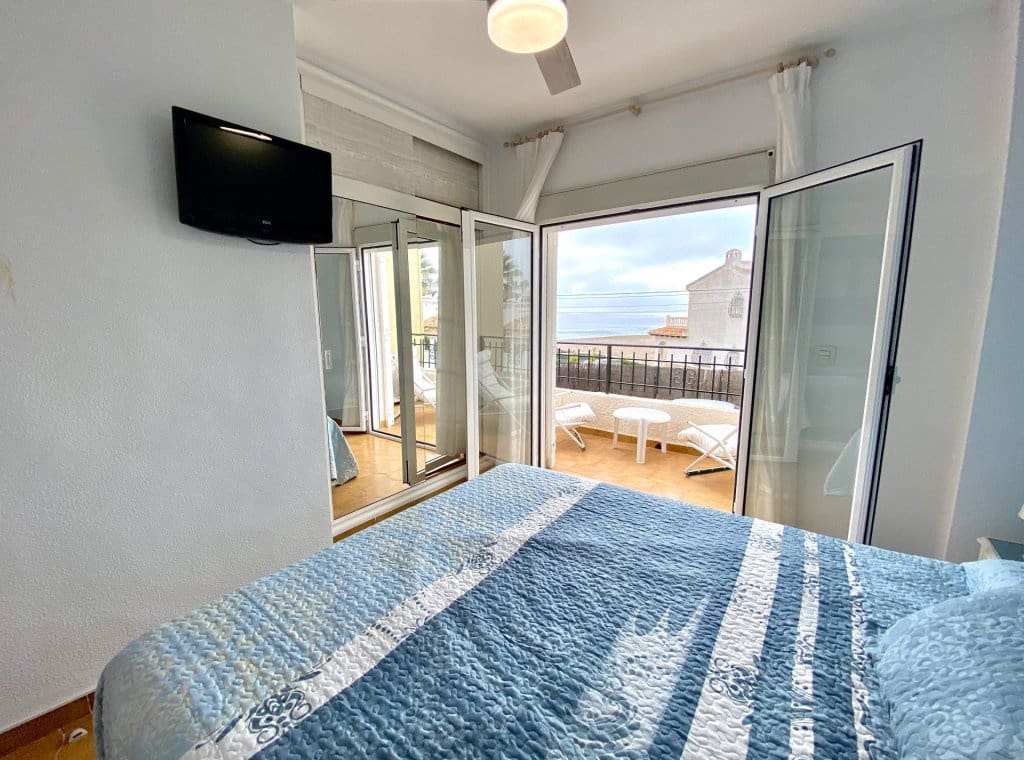 2 quarto Casa em Banda para arrendar em Orihuela - 850 € (Ref: 9115636)