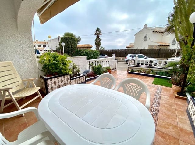 2 slaapkamer Huis te huur in Cabo Roig, Orihuela - € 850 (Ref: 9115636)