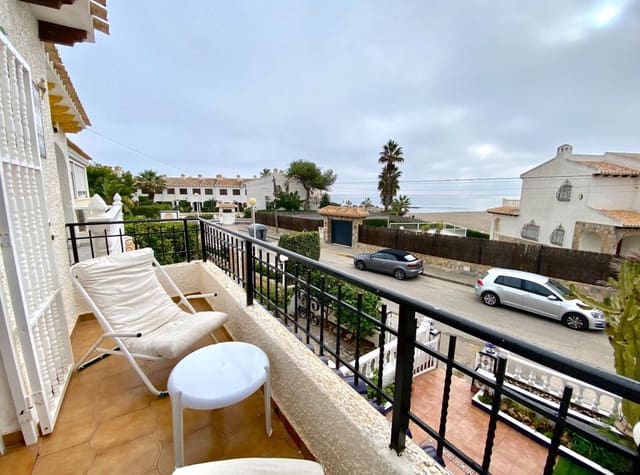 2 slaapkamer Huis te huur in Cabo Roig, Orihuela - € 850 (Ref: 9115636)