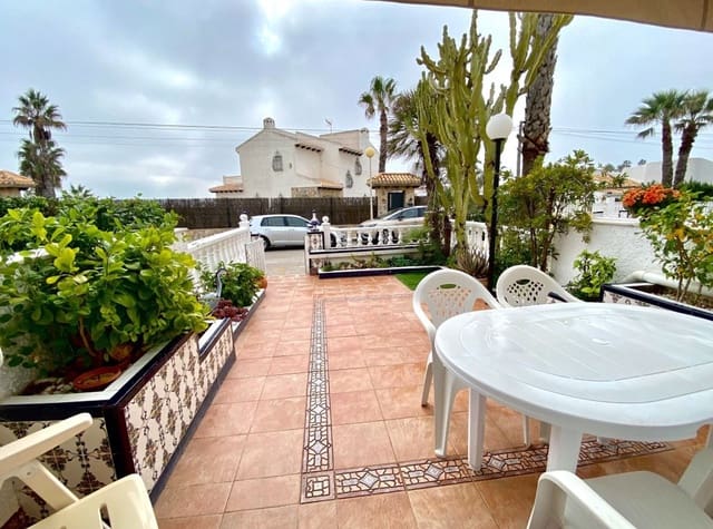 2 slaapkamer Huis te huur in Cabo Roig, Orihuela - € 850 (Ref: 9115636)