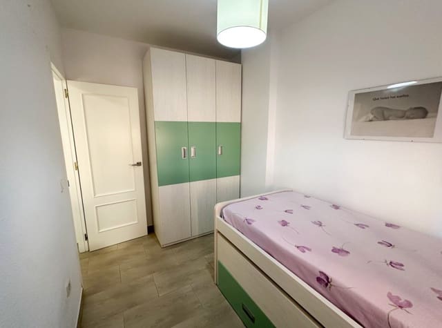 2 Zimmer Apartment zu vermieten in Las Viñas, Guardamar del Segura mit Pool - 750 € (Ref: 9124369)