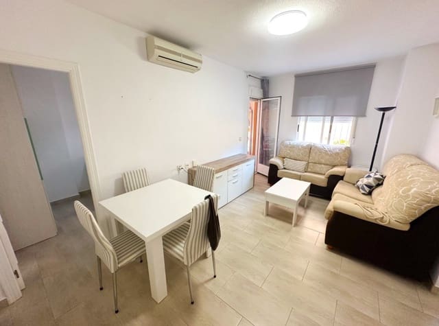 2 Zimmer Apartment zu vermieten in Las Viñas, Guardamar del Segura mit Pool - 750 € (Ref: 9124369)