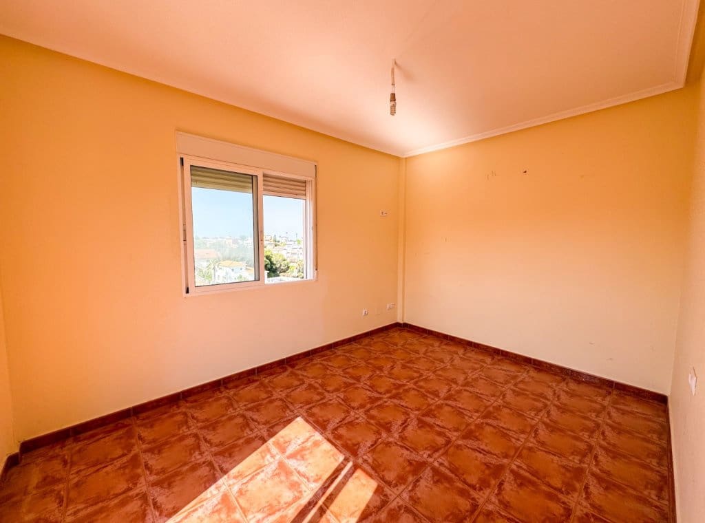 3 bedroom Villa for sale in San Miguel de Salinas with pool - € 235,000 (Ref: 9126395)