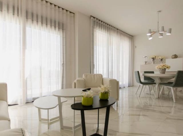 3 soveværelse Villa til salg i Campoamor, Orihuela med swimmingpool garage - € 975.000 (Ref: 9126396)