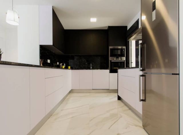 3 soveværelse Villa til salg i Campoamor, Orihuela med swimmingpool garage - € 975.000 (Ref: 9126396)