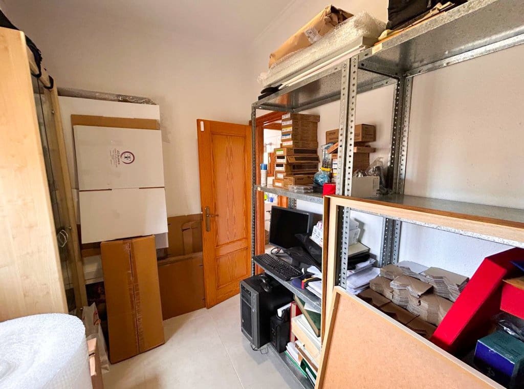 1 bedroom Commercial for rent in San Miguel de Salinas - € 1,000 (Ref: 9126397)