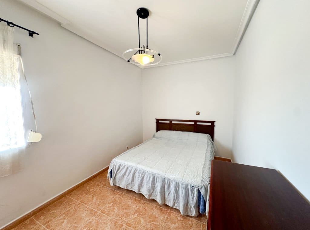 5 sypialnia Willa do wynajęcia w Pinar de Campoverde z basenem garażem - 1 500 € (Ref: 9126400)