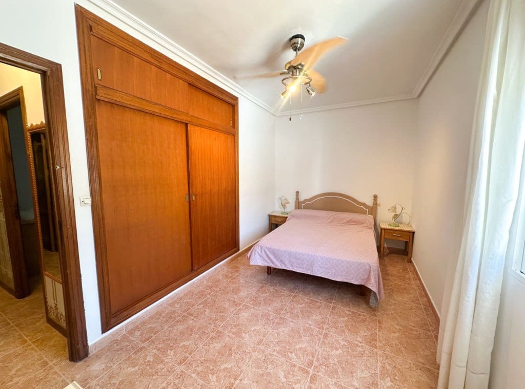 5 sypialnia Willa do wynajęcia w Pinar de Campoverde z basenem garażem - 1 500 € (Ref: 9126400)