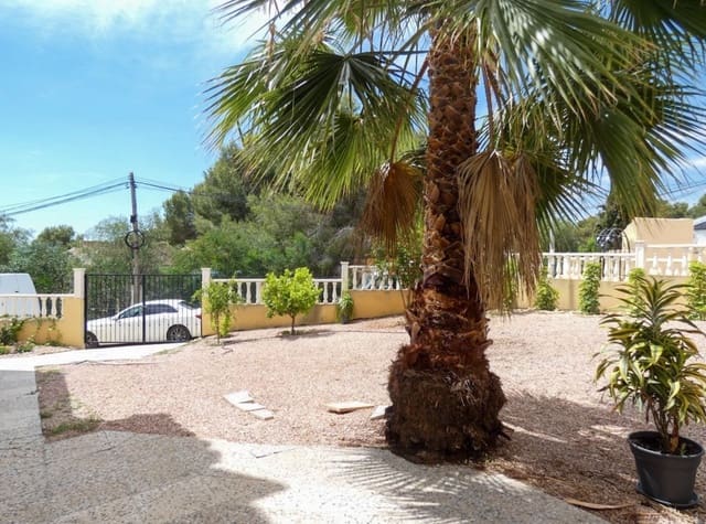 3 soveværelse Byhus til leje i Algorfa med swimmingpool - € 1.200 (Ref: 9129354)