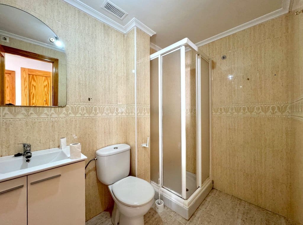 4 sypialnia Willa do wynajęcia w La Zenia z basenem - 1 400 € (Ref: 9131974)