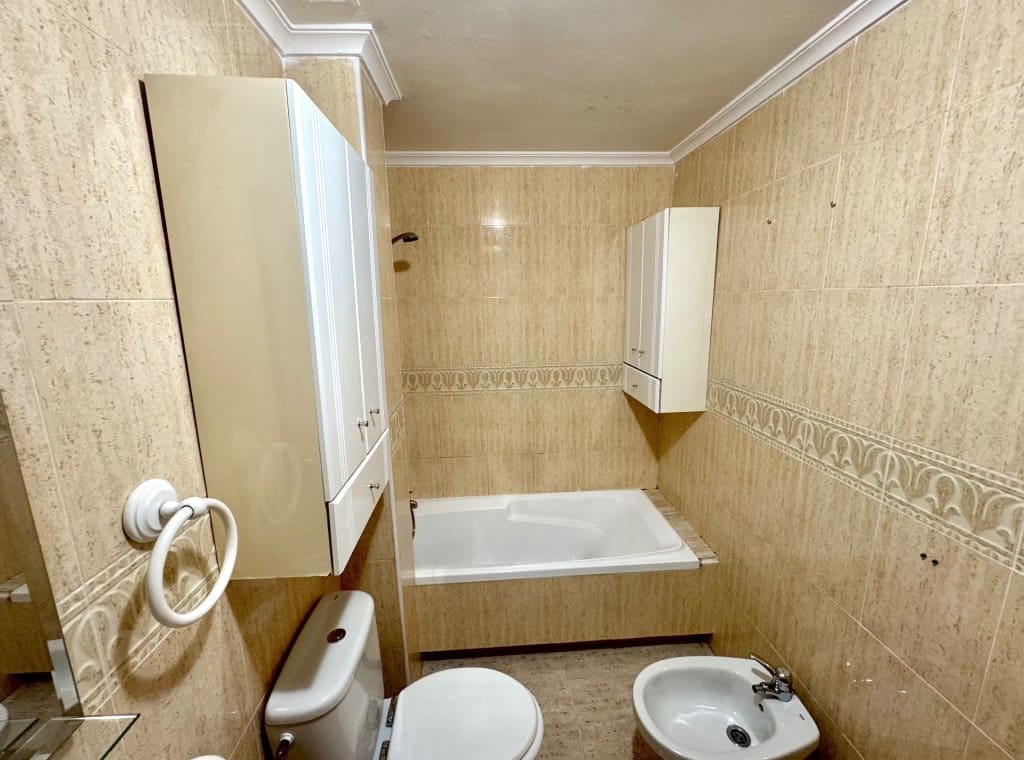 4 sypialnia Willa do wynajęcia w La Zenia z basenem - 1 400 € (Ref: 9131974)