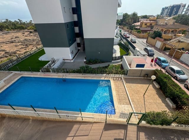 2 bedroom Flat for rent in Punta Prima, Torrevieja with pool - € 700 (Ref: 9136725)