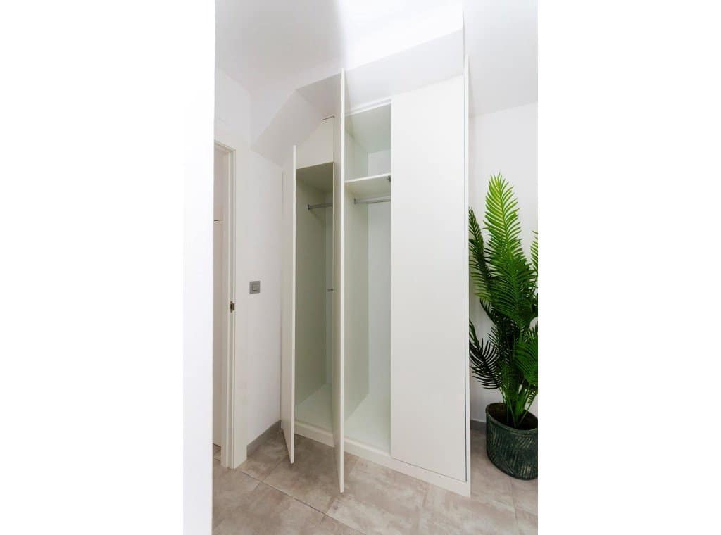 3 soveværelse Byhus til salg i Torrevieja med swimmingpool - € 385.000 (Ref: 9146616)