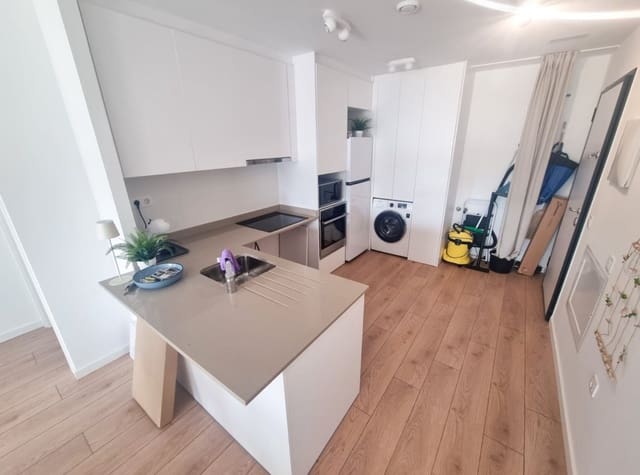 2 bedroom Villa for rent in Mil Palmeras, Pilar de la Horadada with pool - € 2,000 (Ref: 9146621)