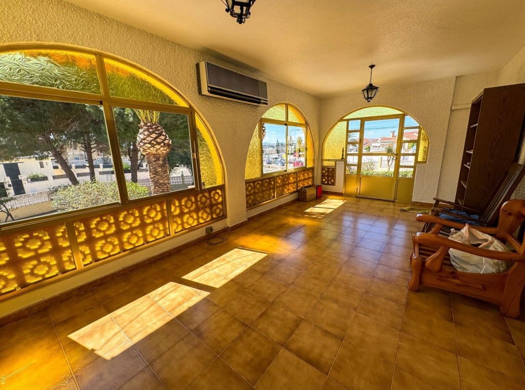 3 bedroom Villa for rent in Ciudad Quesada with pool garage - € 2,000 (Ref: 9148747)