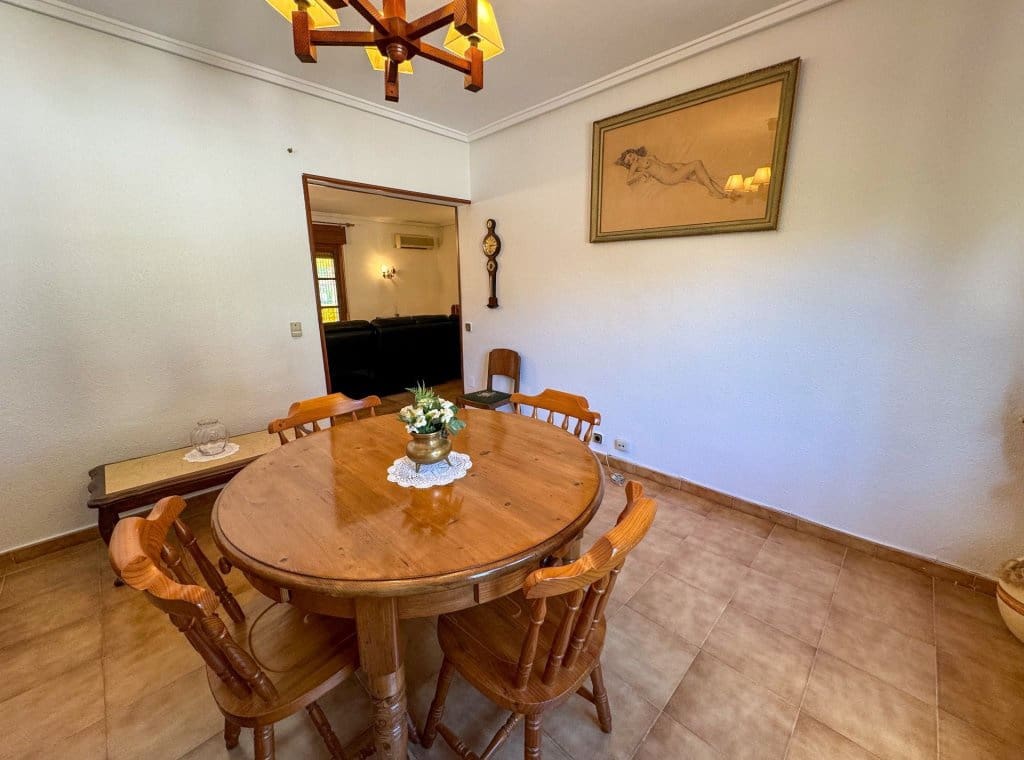 3 bedroom Villa for rent in Ciudad Quesada with pool garage - € 2,000 (Ref: 9148747)