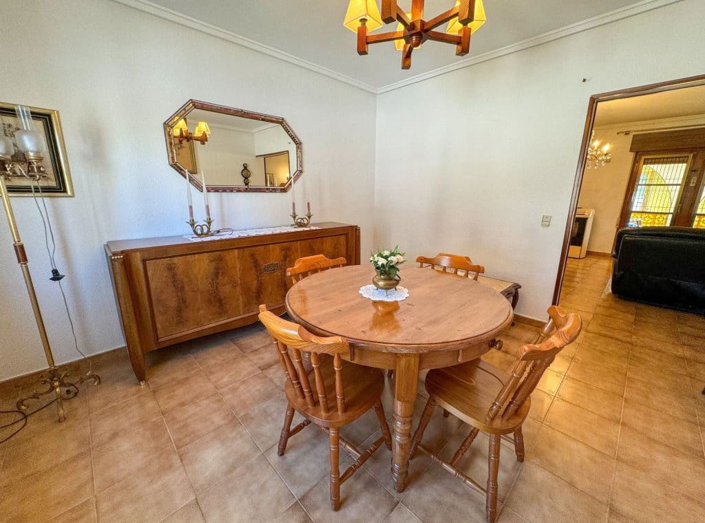 3 bedroom Villa for rent in Ciudad Quesada with pool garage - € 2,000 (Ref: 9148747)
