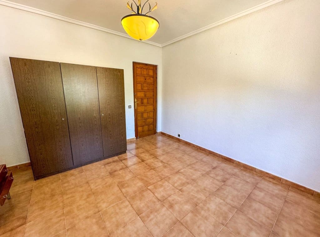 3 bedroom Villa for rent in Ciudad Quesada with pool garage - € 2,000 (Ref: 9148747)