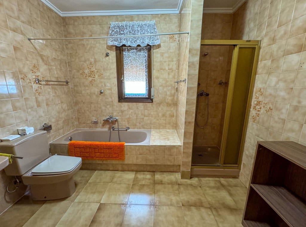 3 bedroom Villa for rent in Ciudad Quesada with pool garage - € 2,000 (Ref: 9148747)