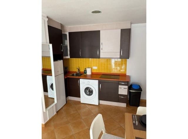 2 makuuhuone Asunto vuokrattavana paikassa Los Palacios, Formentera del Segura mukana uima-altaan - 770 € (Ref: 9148752)