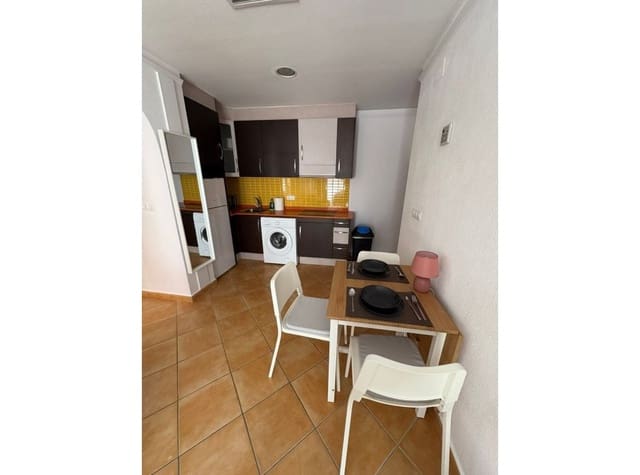 2 makuuhuone Asunto vuokrattavana paikassa Los Palacios, Formentera del Segura mukana uima-altaan - 770 € (Ref: 9148752)