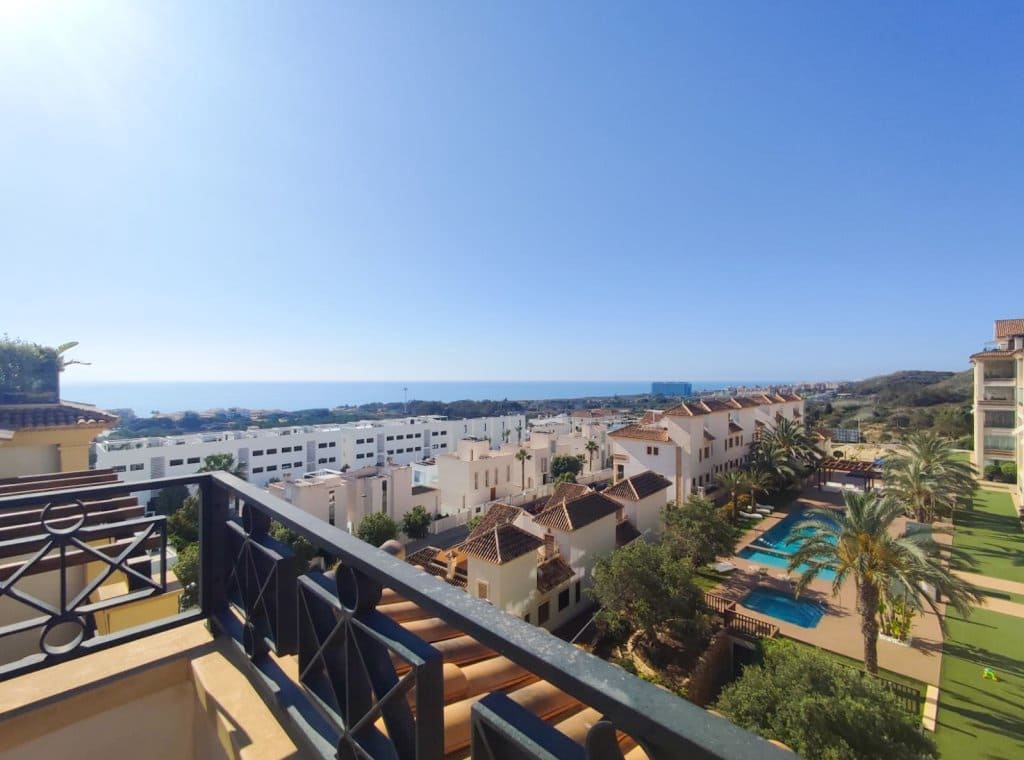 3 sypialnia Penthouse do wynajęcia w Guardamar del Segura z basenem garażem - 2 000 € (Ref: 9151587)