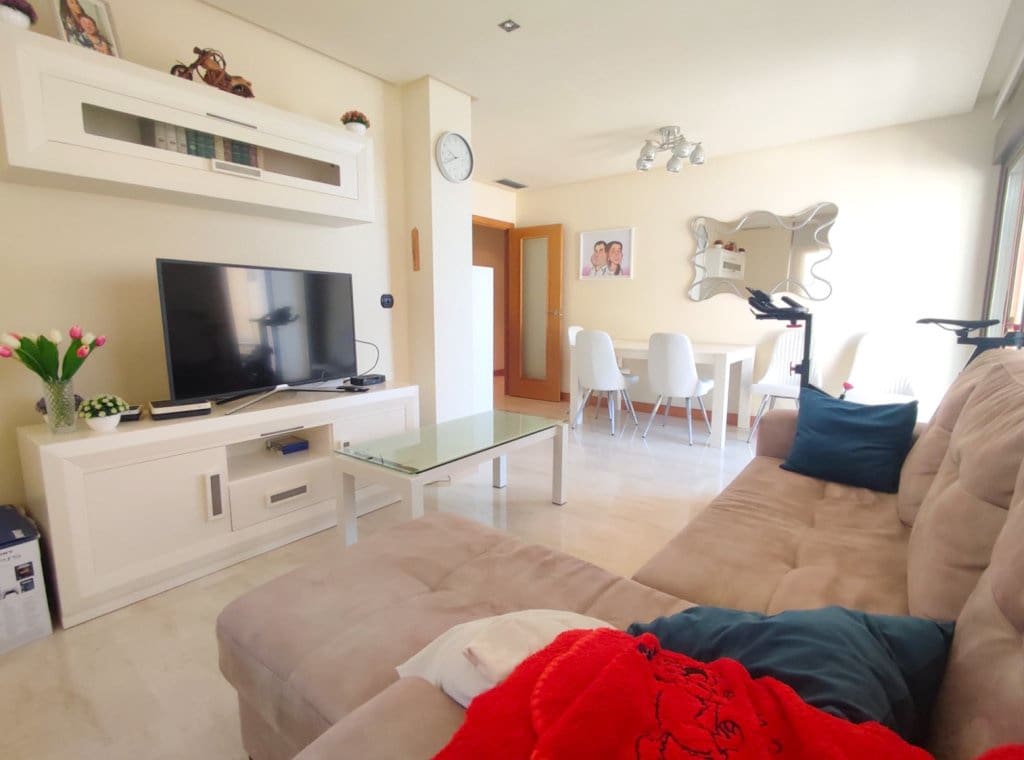 3 sypialnia Penthouse do wynajęcia w Guardamar del Segura z basenem garażem - 2 000 € (Ref: 9151587)