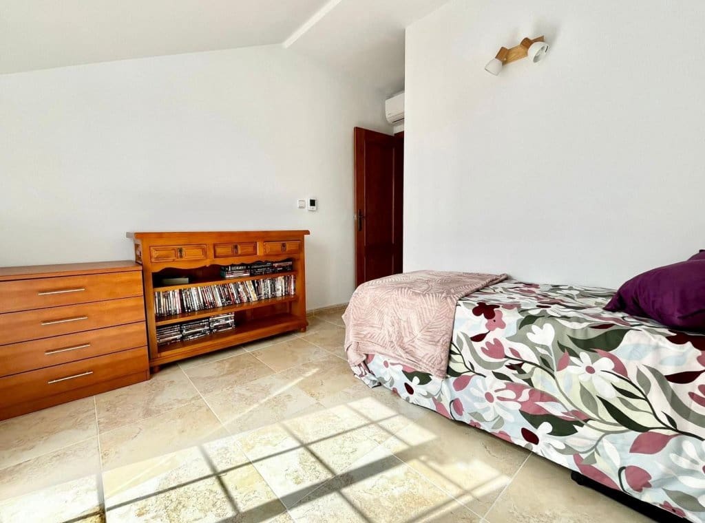 3 makuuhuone Huoneisto vuokrattavana paikassa Cabo Roig mukana uima-altaan - 1 300 € (Ref: 9151589)