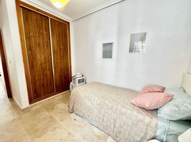 3 makuuhuone Huoneisto vuokrattavana paikassa Cabo Roig, Orihuela mukana uima-altaan - 1 300 € (Ref: 9151589)