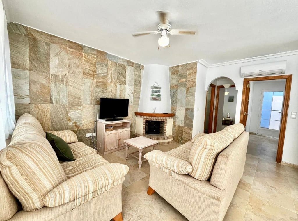 3 makuuhuone Huoneisto vuokrattavana paikassa Cabo Roig mukana uima-altaan - 1 300 € (Ref: 9151589)