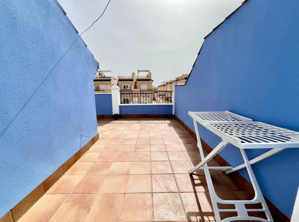 3 makuuhuone Huoneisto vuokrattavana paikassa Cabo Roig mukana uima-altaan - 1 300 € (Ref: 9151589)