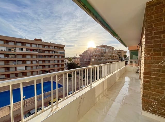 2 soveværelse Lejlighed til leje i Punta Prima, Torrevieja med swimmingpool - € 1.100 (Ref: 9151590)