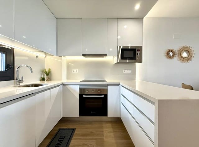 2 sovrum Lägenhet att hyra i Los Balcones - Los Altos, Torrevieja med pool - 1 700 € (Ref: 9153527)