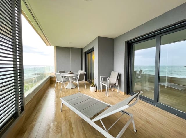 Piso de 2 habitaciones en Punta Prima, Orihuela en alquiler con piscina garaje - 2.200 € (Ref: 9159128)