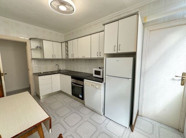 3 bedroom Apartment for rent in Gaspar Perelló, Torrevieja - € 550 (Ref: 9163308)